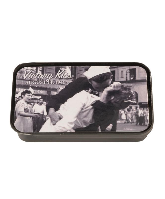 Mint Tin - Victory Kiss (George Mendonsa and Greta Zimmer Friedman)