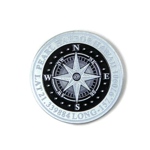 American Flag And Compass Brushed-Silver Challenge Coin, 39 mm